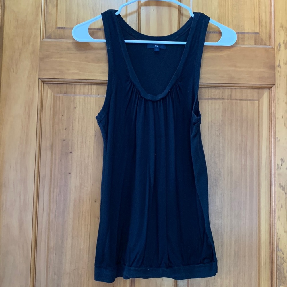 Gap Tank Top